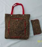 SACOLA RETORNÁVEL E DOBRÁVEL